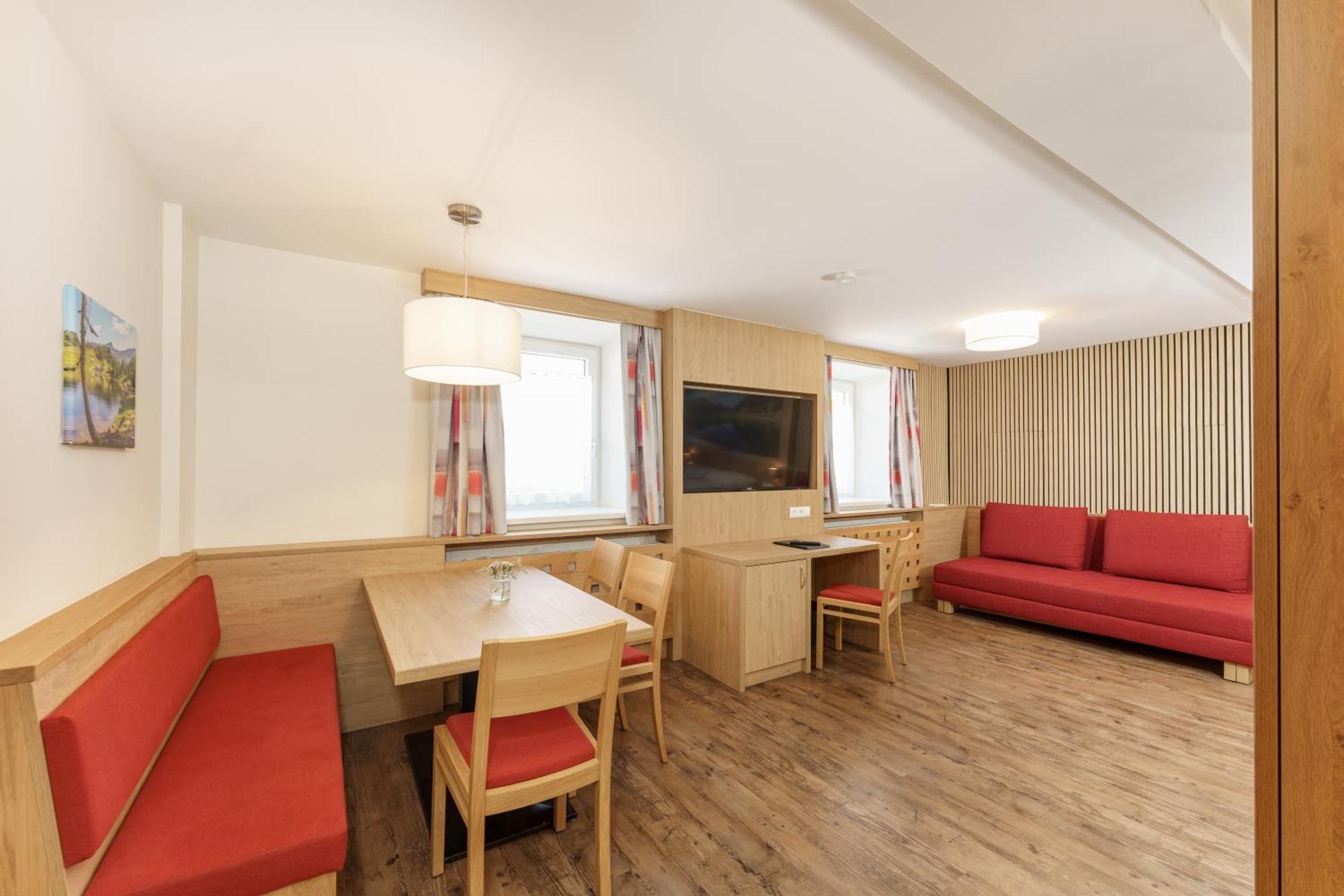 Kirchenwirt Hotel 3*